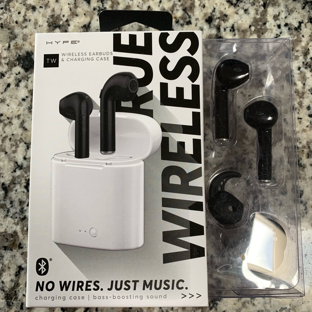 Wireless Earbuds With Charging Case - image 1